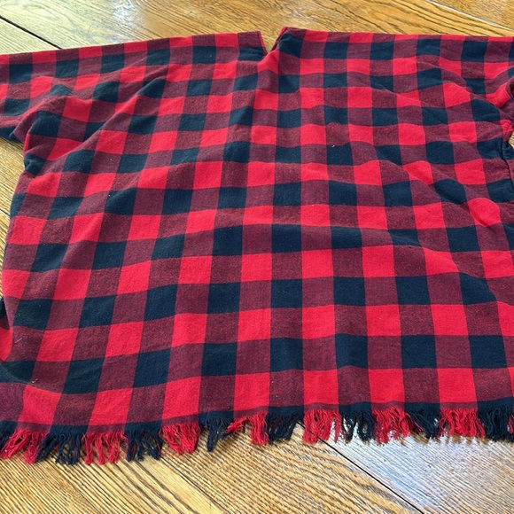 Red and black Buffalo plaid open from wrap. One size. Handmade. - Picture 4 of 8